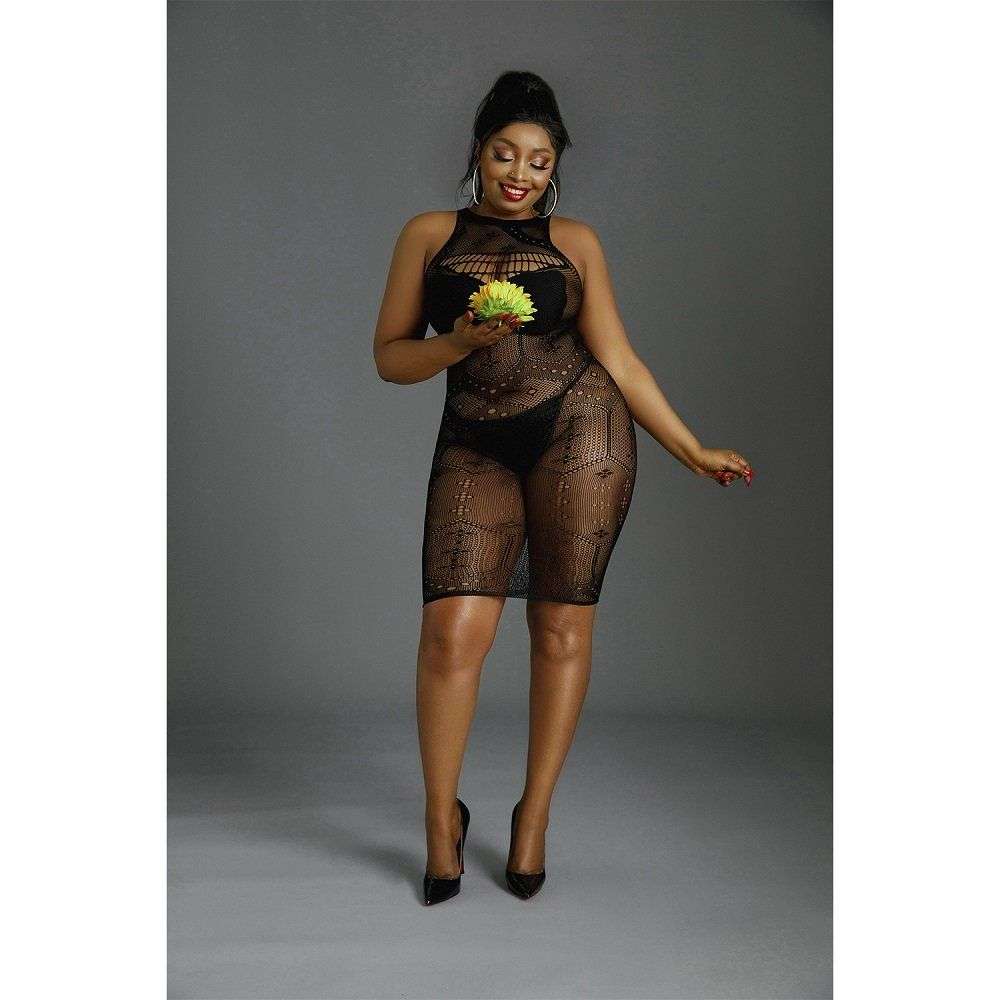 n12132-moonlight-black-pattern-minidress-plus-size-3-1