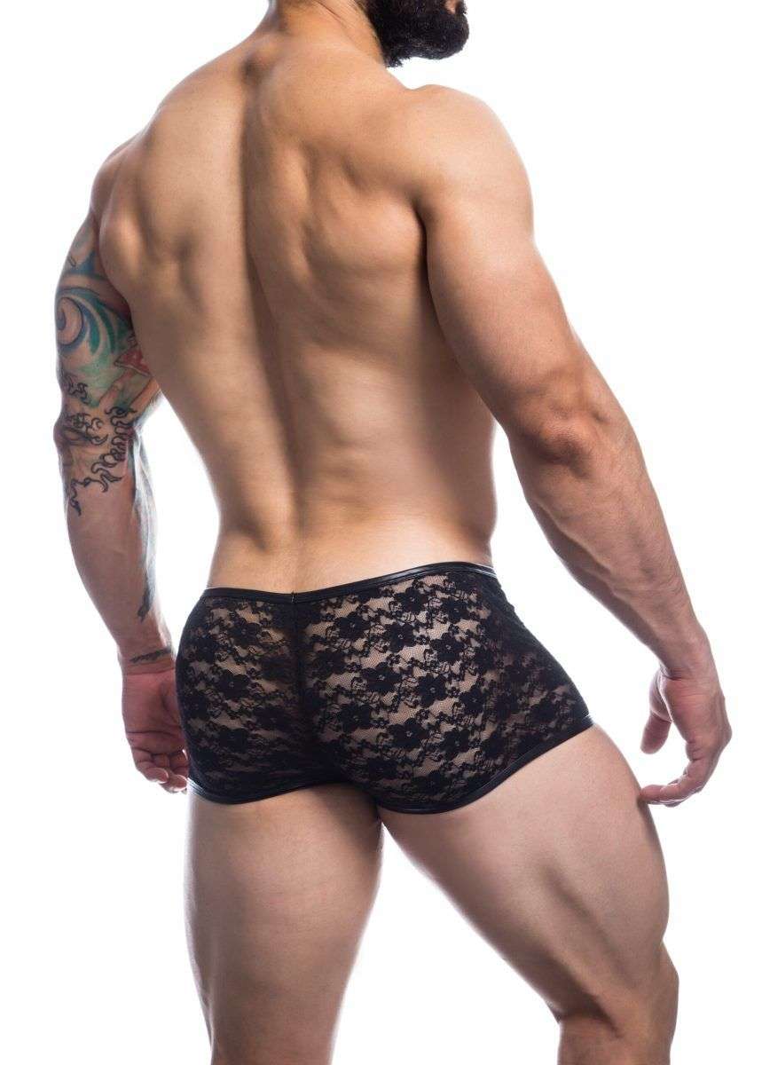 n12336-c4m-l4ce-trunk-black-small-2-scaled