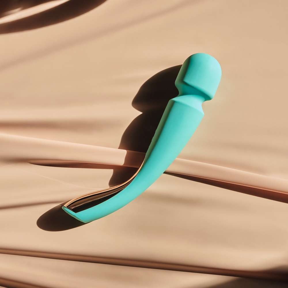 n12896-lelo-smart-wand2-large-aqua-5